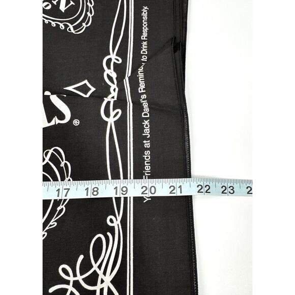 10 JACK DANIEL'S OLD No 7 WHISKEY BLACK COTTON BANDANA HANKY COWBOY HIPPIE BIKER - Picture 3 of 3